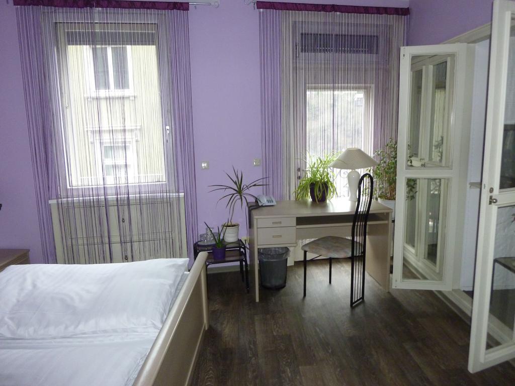 Achathotel Zum Schwan Idar-Oberstein Ruang foto