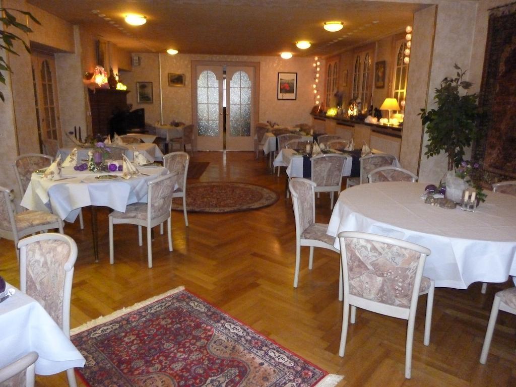 Achathotel Zum Schwan Idar-Oberstein Bagian luar foto
