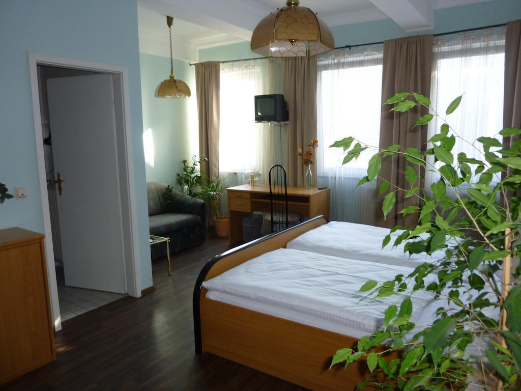 Achathotel Zum Schwan Idar-Oberstein Ruang foto